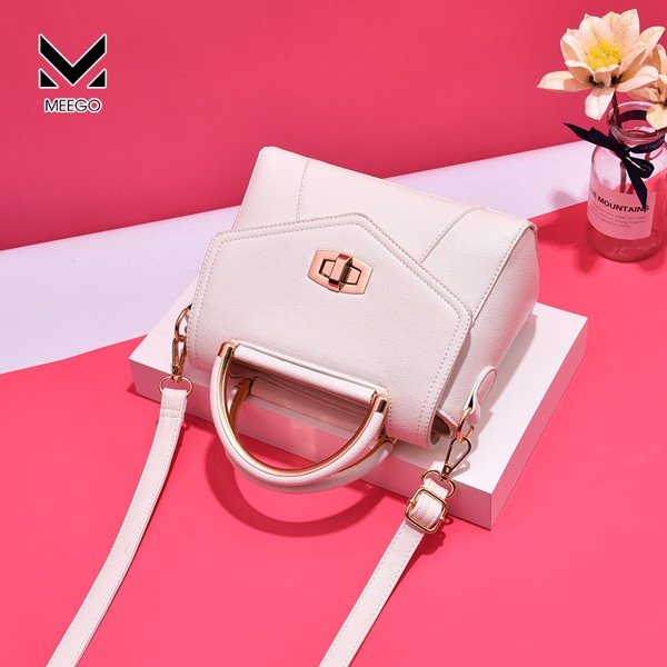 https://efashion.vn/wp-content/uploads/2018/11/2-194.jpg