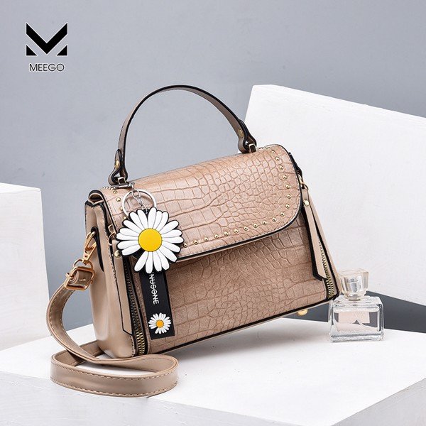 https://efashion.vn/wp-content/uploads/2018/11/3-207.jpg